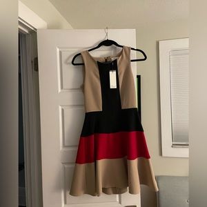 Closet London Classic Style Color Block Dress